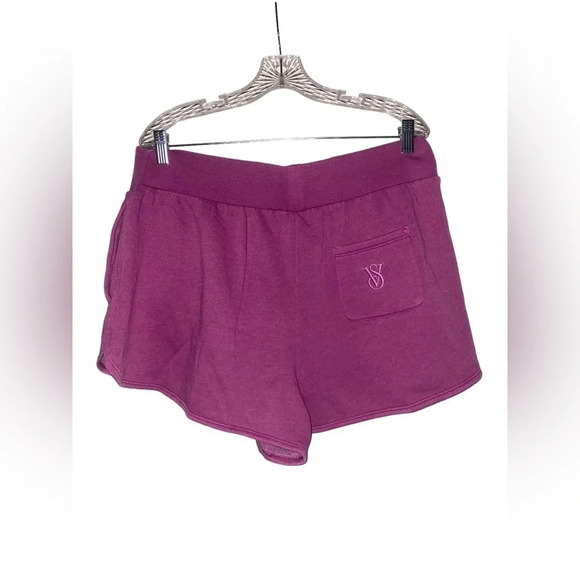 NEW Victoria Secret‎ Sweat High Rise Fleece Short 2.5” Inseam Women XL Workout - Picture 2 of 9